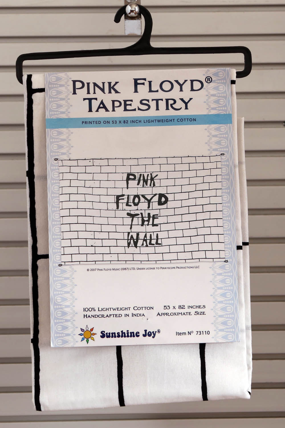 Pink Floyd The Wall Tapestry - eDeadShop